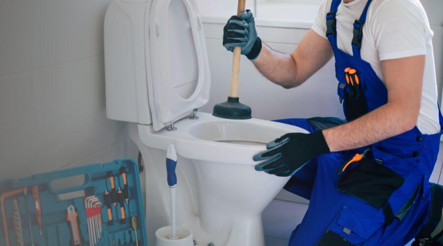 Professional emergency plumbing in Paw Paw, MI
